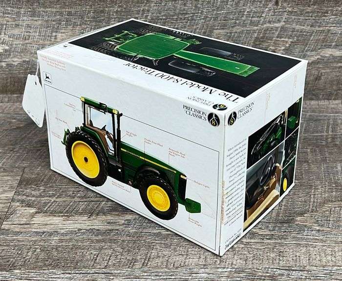 JOHN DEERE 4020 set attrezzi animali - ERTL ERTL15474 1/32 - Trattori Trattori con accessori JOHN DEERE 4020 set attrezzi animali - ERTL ERTL15474 1/32 - Trattori Trattori con accessori