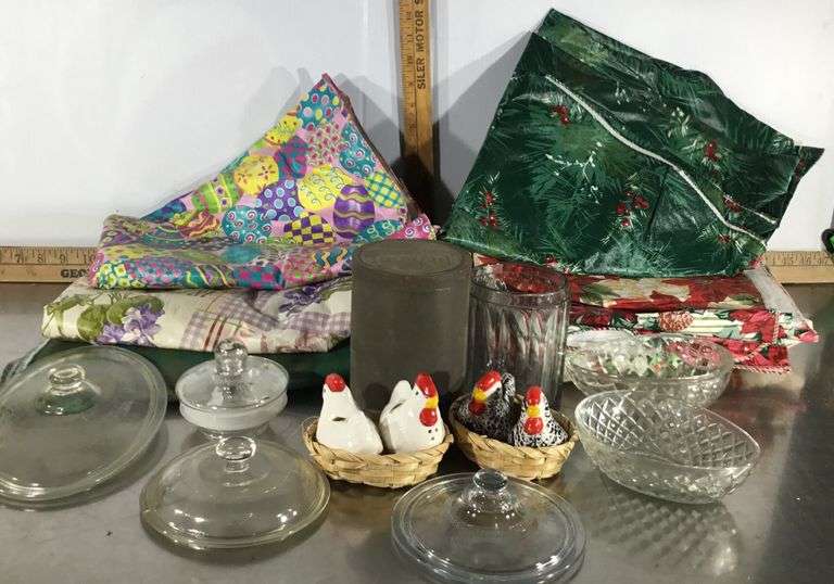 Vinyl Table Clothes, Salt & Peppers, Glass Dishes Sherwood Auctions