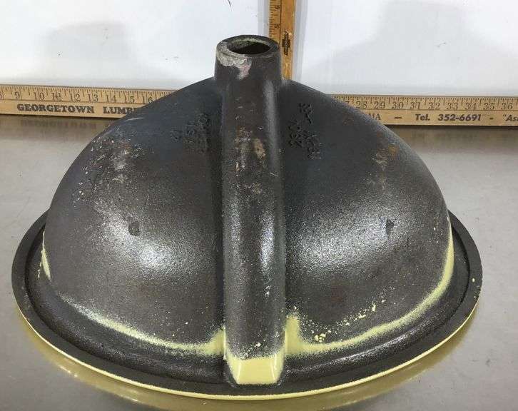 Kohler Gold Porcelain Lavatory Sink Sherwood Auctions