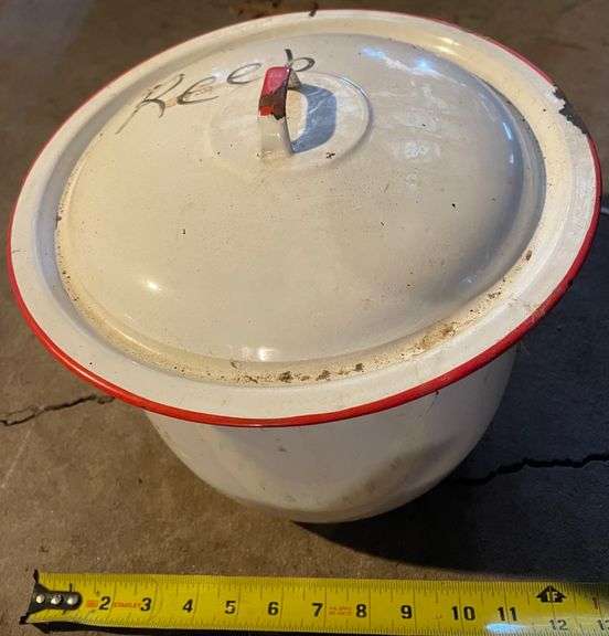 Chamber Pot Sherwood Auctions