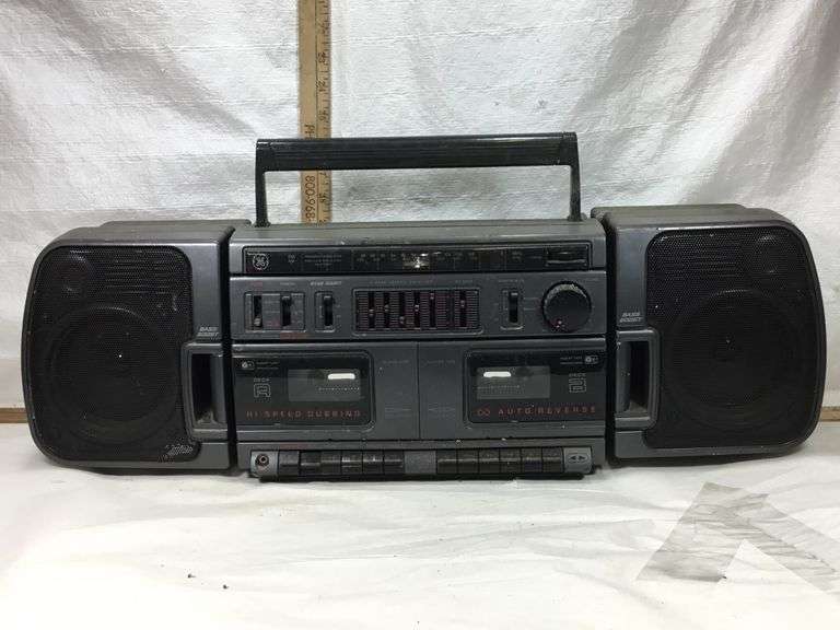 GE Boombox AM/FM Cassette Player Sherwood Auctions