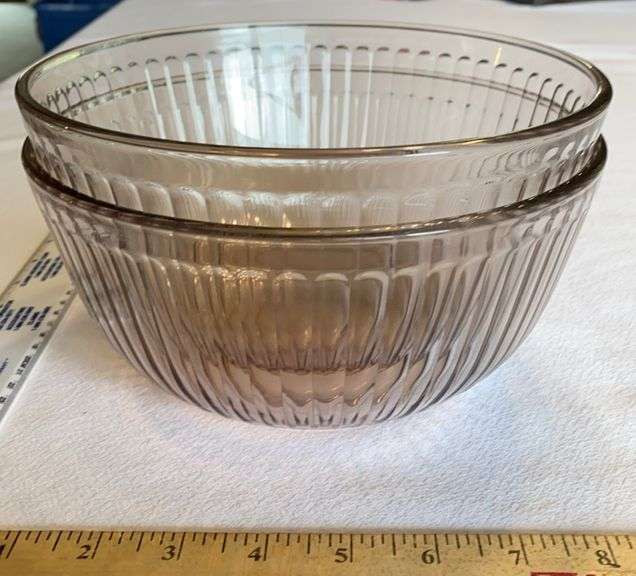 2 Glass Pyrex Bowls Sherwood Auctions