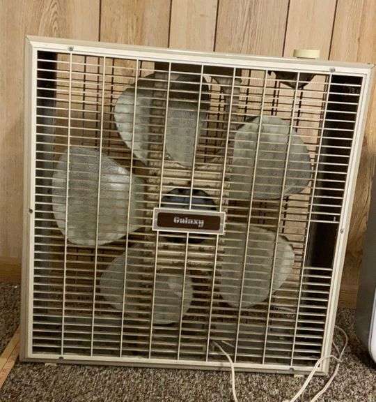 Aerospeed box fan & a Galaxy box fan Sherwood Auctions