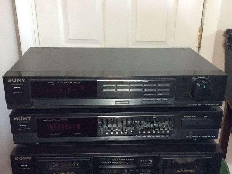 Sony Stereo System CD, Cassette, AM/FM, Turntable, Speaker Equalizer ...