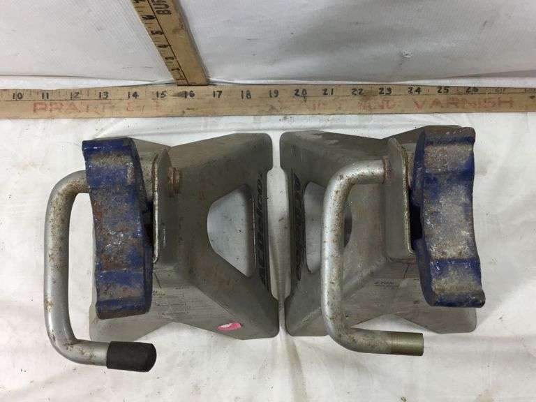 Two AC Delco 2 Ton Jack Stands Sherwood Auctions