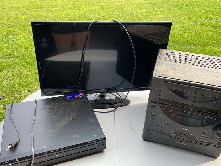 Flatscreen, DVD player, & stereo Sherwood Auctions