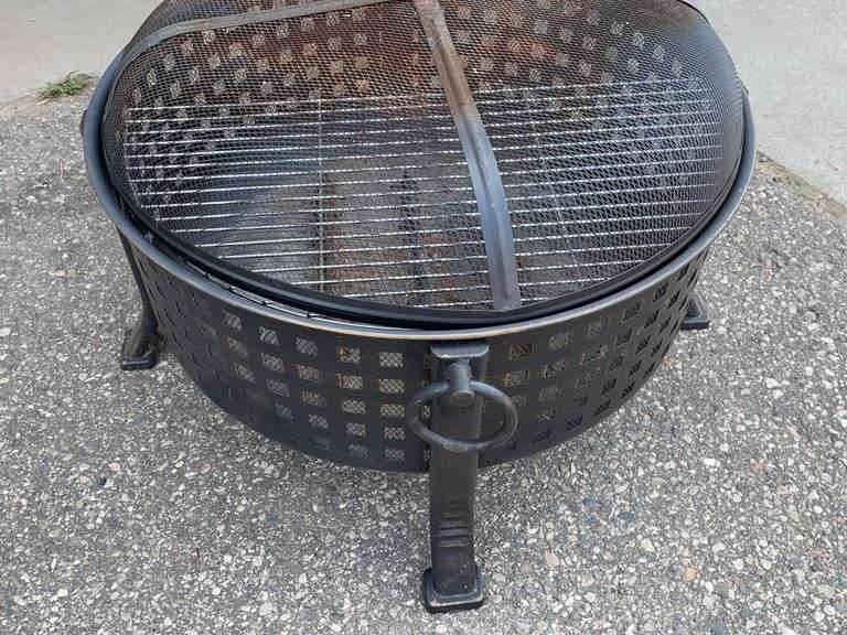 Portable Fire Ring with Lid Sherwood Auctions