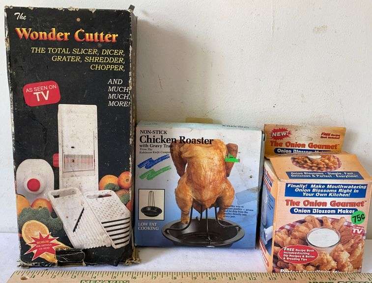 Wonder Cutter, Chicken Roaster With Gravy Tray, The Onion Gourmet
