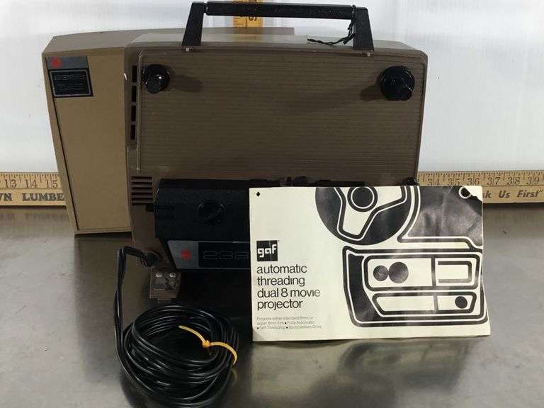 GAF Automatic Threading Dual 8 Movie Projector Sherwood Auctions