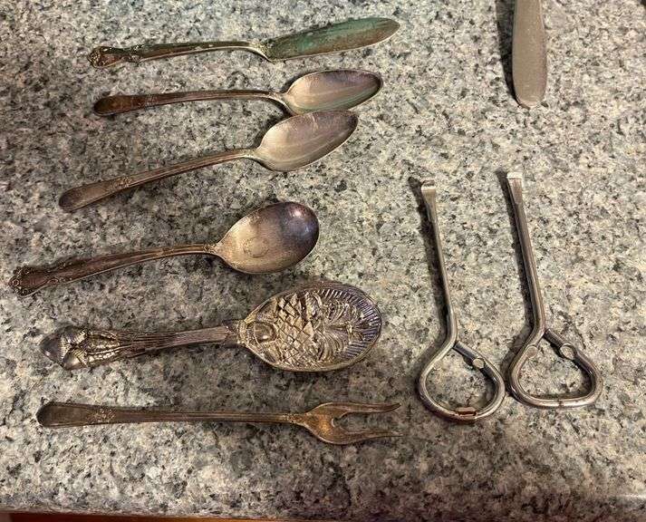 Silverware, Precision hollow ground fine stainless steel knife set