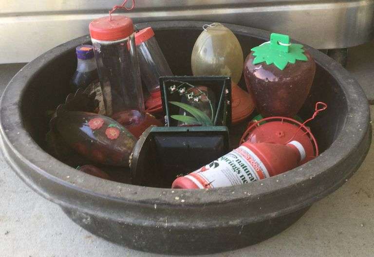 Pond Container (26” across), Hummingbird & Hummingbird Food Sherwood