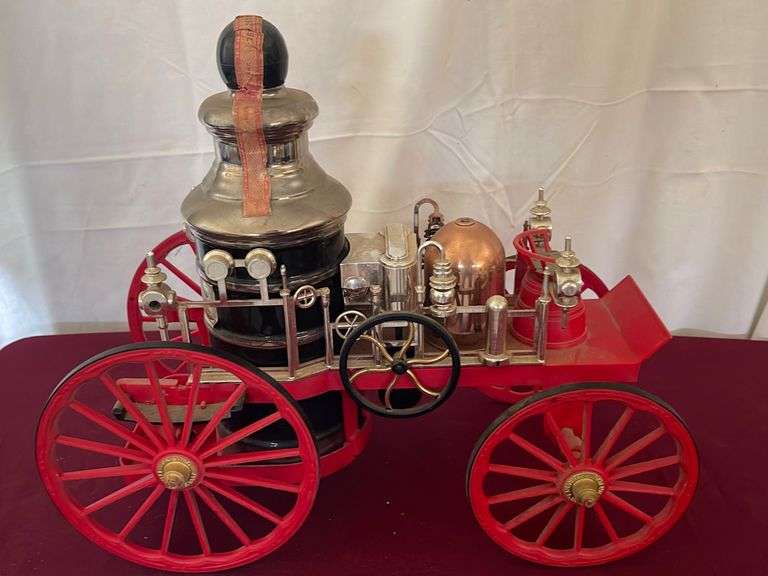 Jim Beam Fire Engine Decanter 1867 Mississippi Fire Engine No. 313