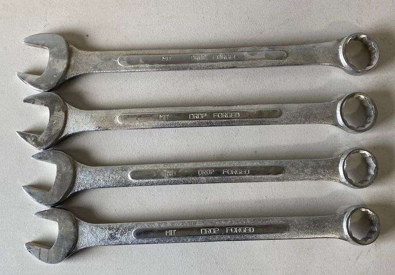 Set Of 4 Large End Wrenches Sherwood Auctions