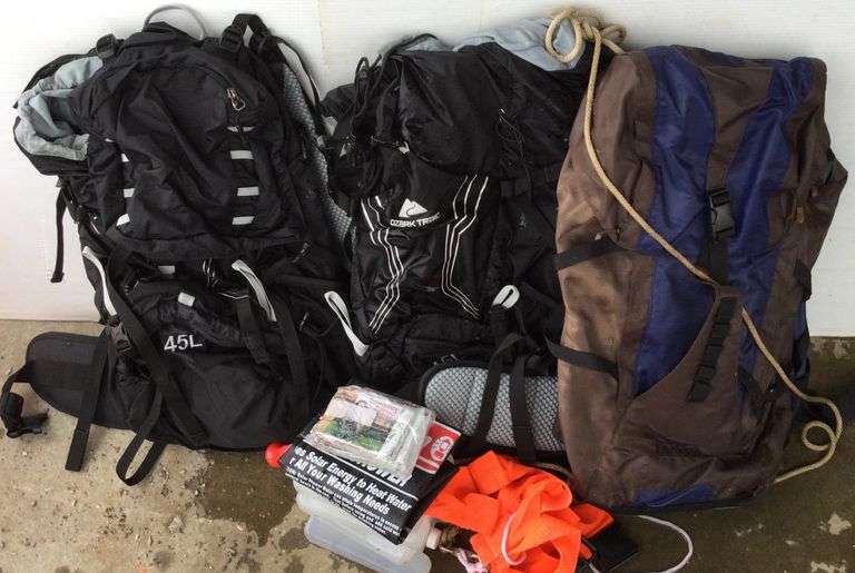 3 Hiking Trail Backpacks (2 Ozark Trail & 1 Lake & Trail) Solar Shower