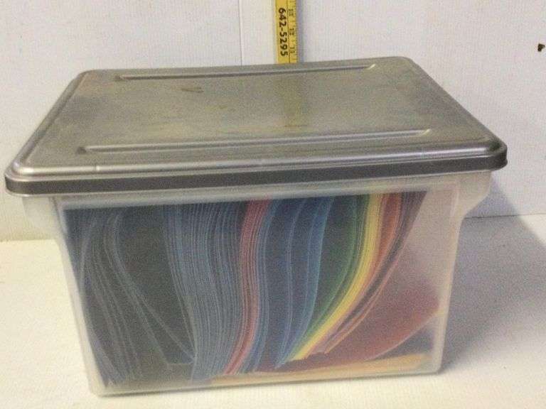 Hanging File Folders in Tote with Lid Sherwood Auctions