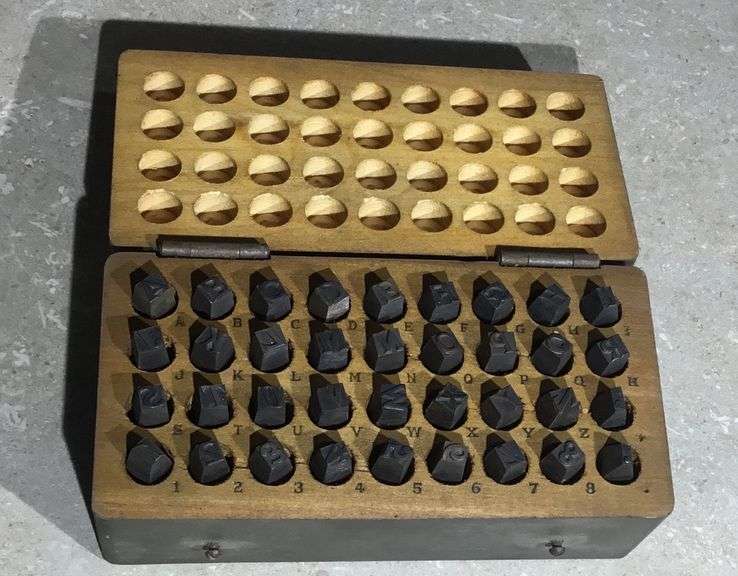 Leather Stamping Kit Sherwood Auctions