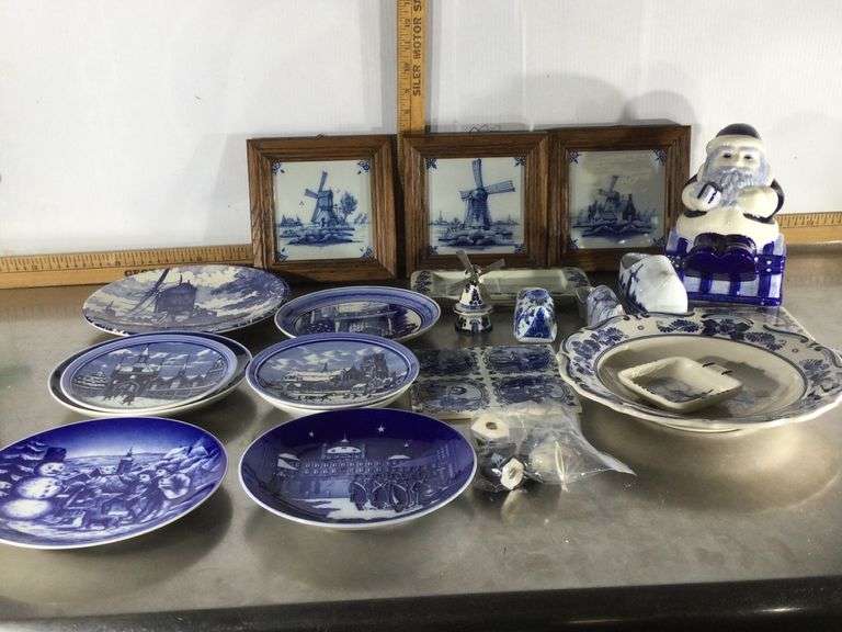 Collectible Items; Deflt Blue Plates, Coasters, Holland Memorabilia