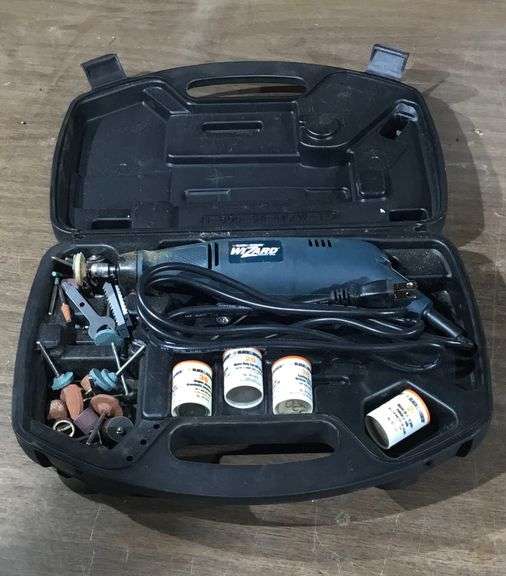 Black and Decker Wizard Rotary Tool Has Power When Plugged In