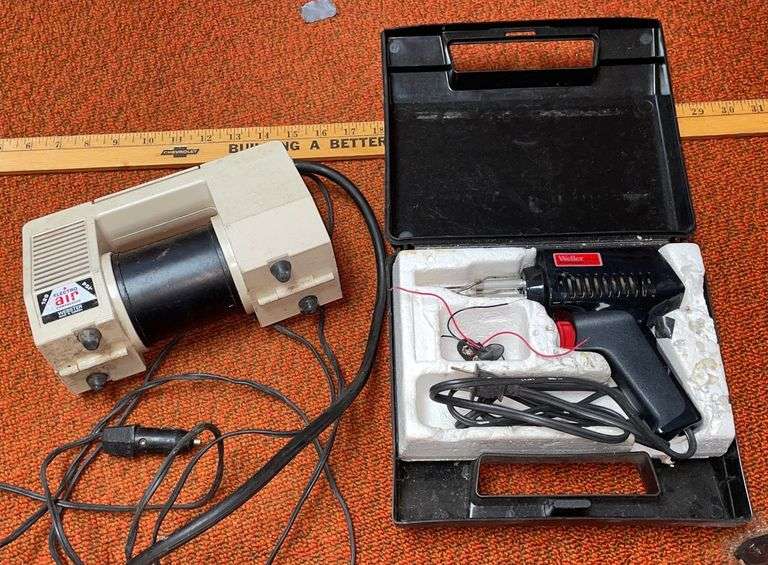 ster Electro Air Compressor + Weller Standard Soldering Gun
