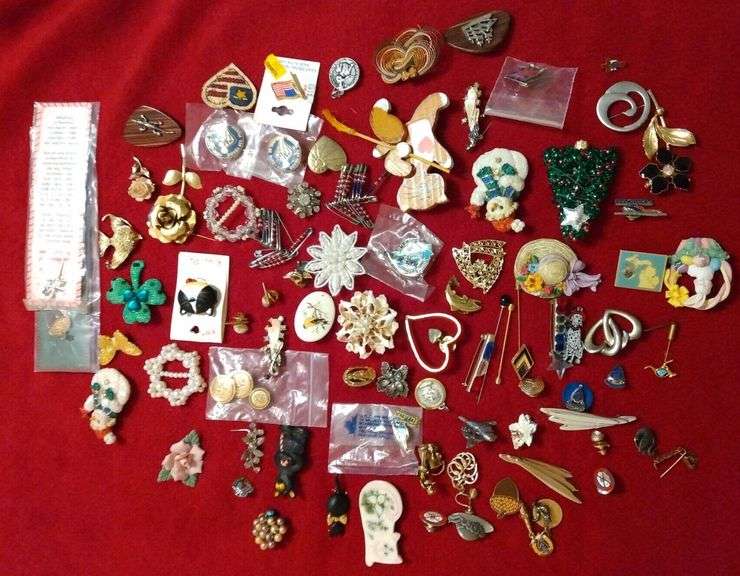 Collection of Vintage Lapel Pins Sherwood Auctions