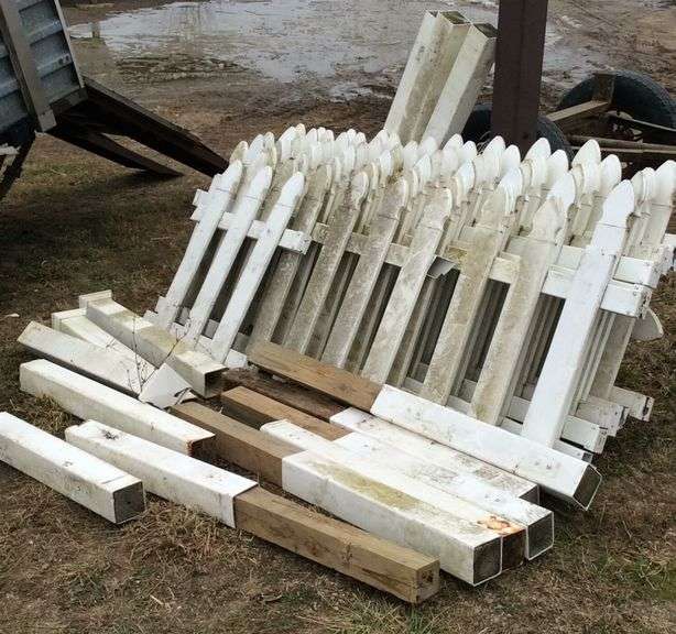 White Plastic Picket Fence And Post Sherwood Auctions