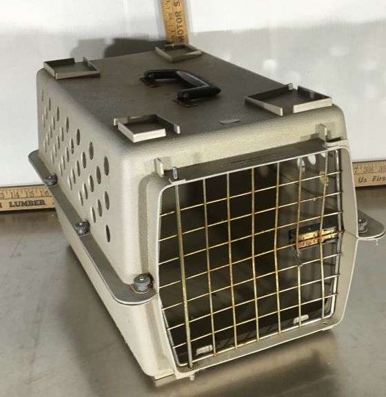 Cat Crate Sherwood Auctions
