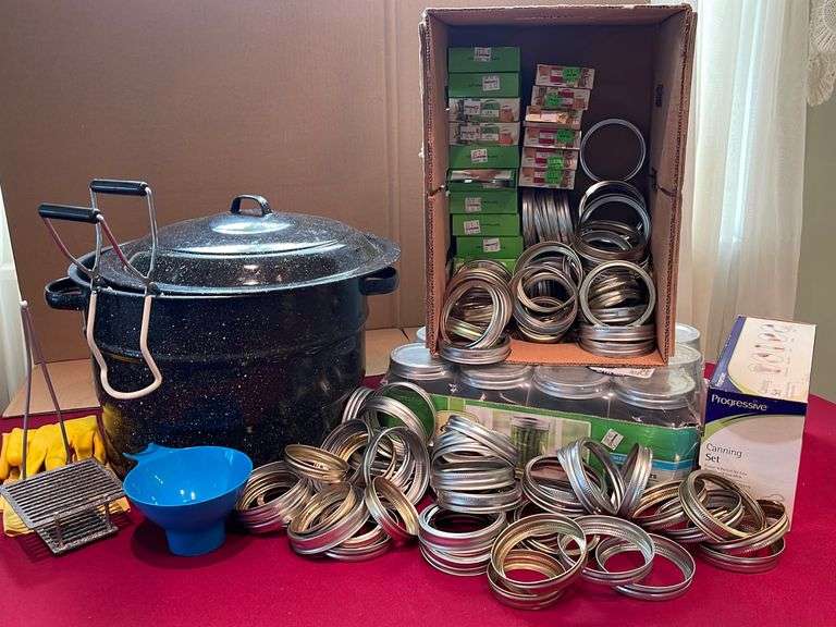 Granite Ware Jar Canner & Rack, 12 New Jrs, Box of Lids & Rings