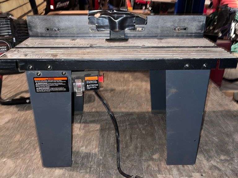 Vermont American Router Table 14x24x14 Sherwood Auctions