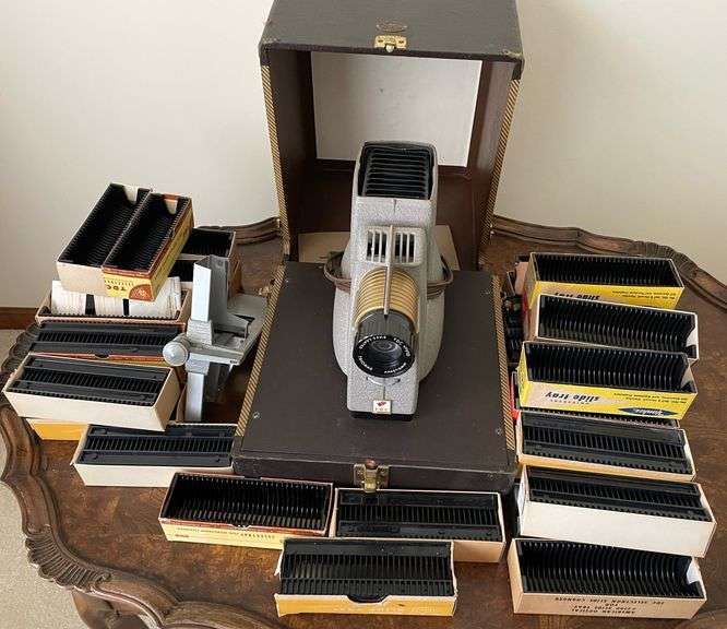 TDC Projector in Case w/ Slide Trays Sherwood Auctions