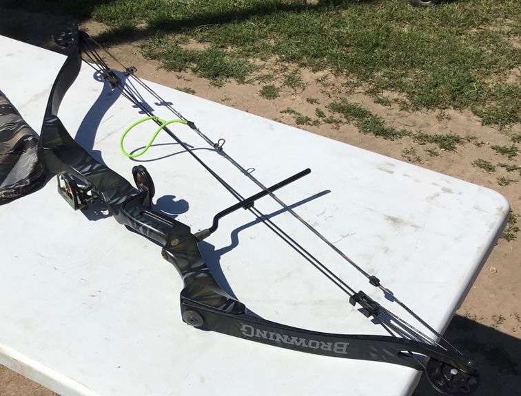 Browning Mirage Hunter Compound Bow and Case Sherwood Auctions
