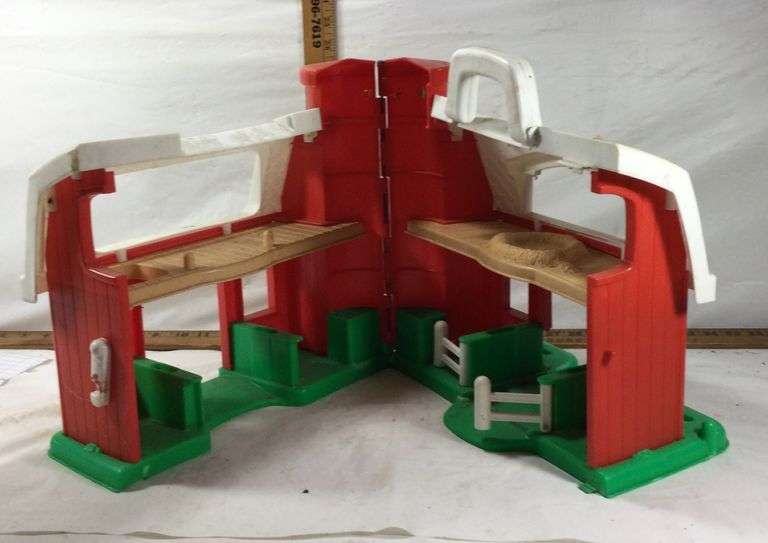 Fisher Price Farm House - Sherwood Auctions