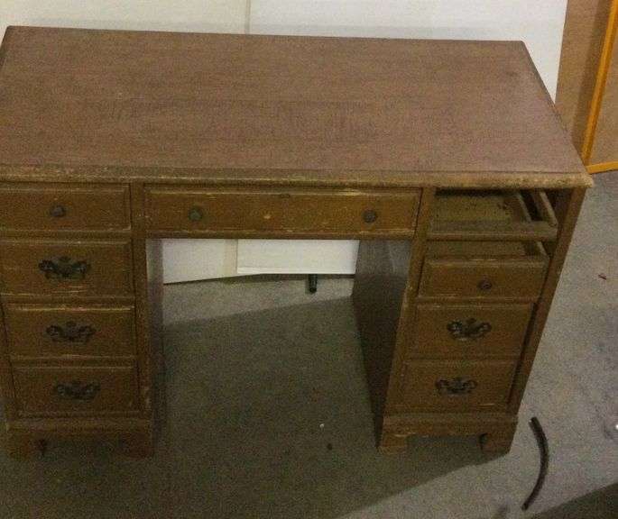 Office Desk 43x20x30 Sherwood Auctions
