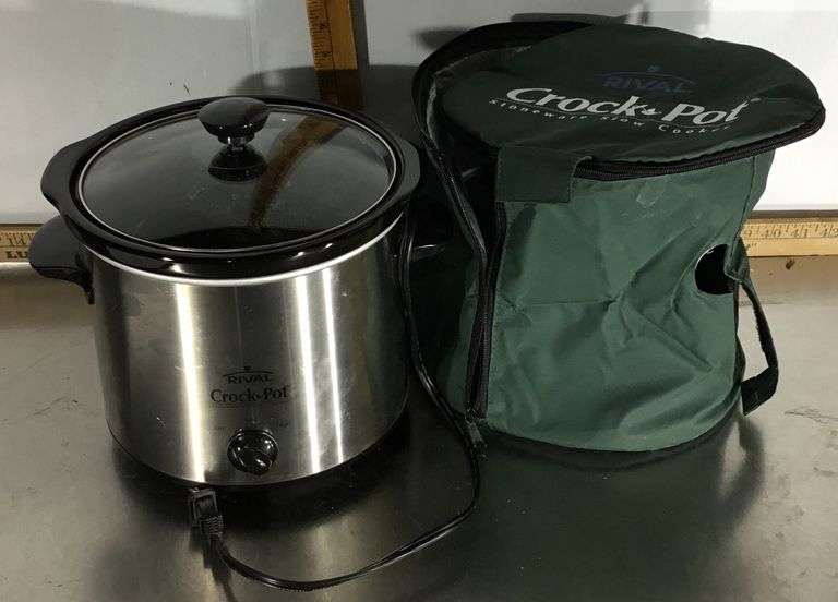 Roval Crock Pot with Carrying Case Sherwood Auctions