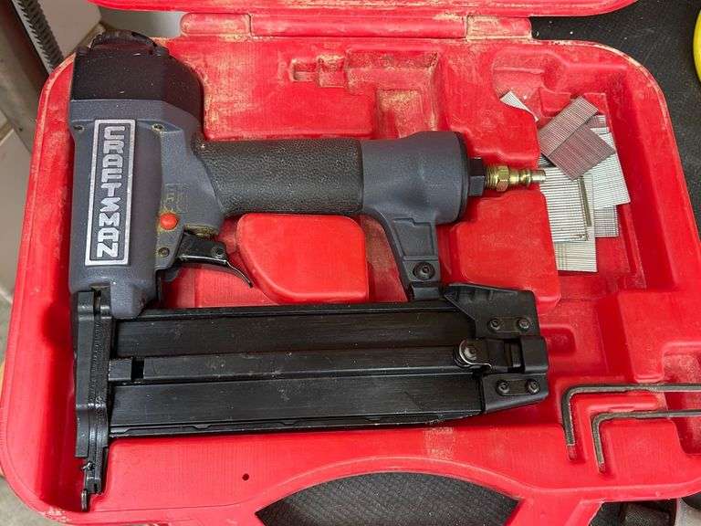 Pneumatic ToolsCraftsman Brad Nailer + Spray Gun, Impact Driver, 3 Air