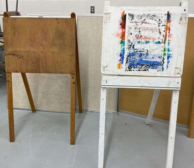 Bulletin Boards, Cork Boards + Easels Sherwood Auctions