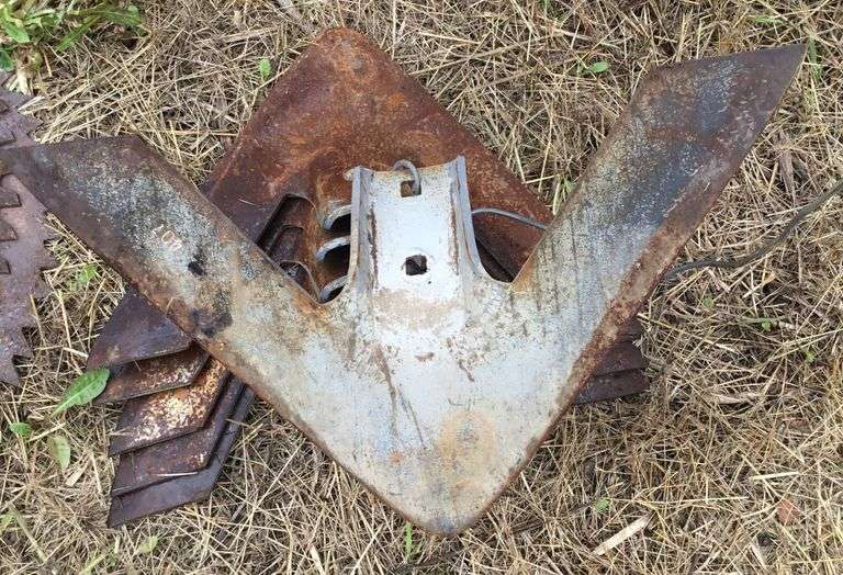 Field Cultivator Points Sherwood Auctions