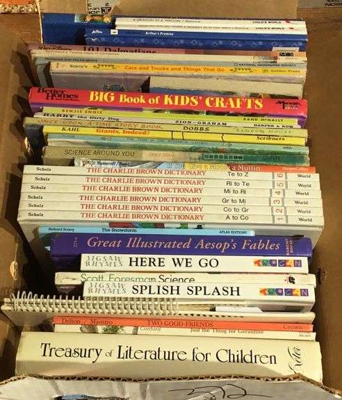Charlie Brown Dictionary Volume 6 Set and Assorted Books - Sherwood ...