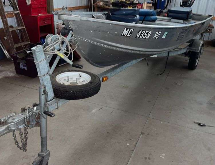 1996 Sea Nymph 14 Foot V Bottom Fishing Boat & Johnson 15 HP Motor w