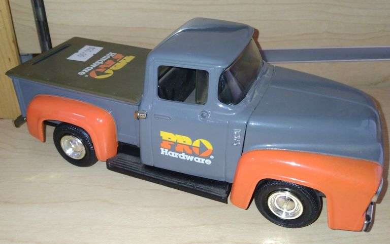 Dos Ford Ranchero 1957 Escala 1:25 Diecast Bank Liberty En Medellín