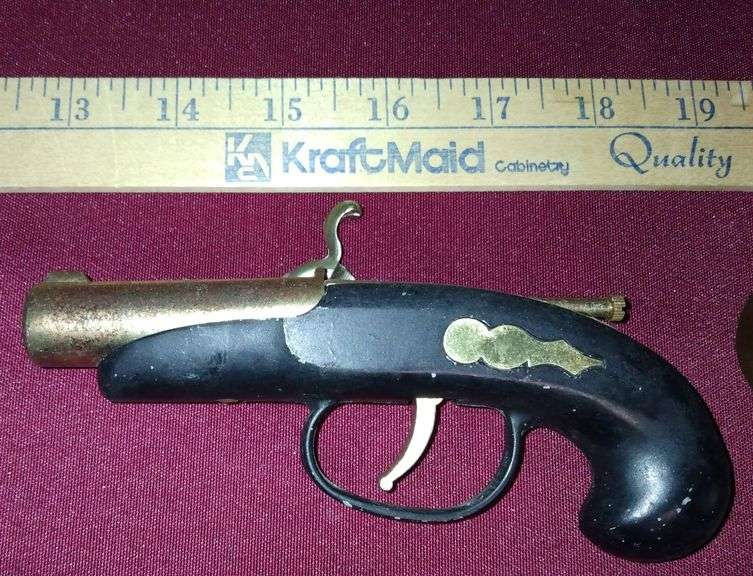 Novelty Gun Lighter's Sherwood Auctions