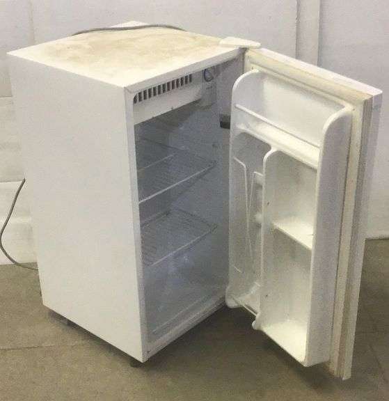 General Electric Mini Fridge Sherwood Auctions