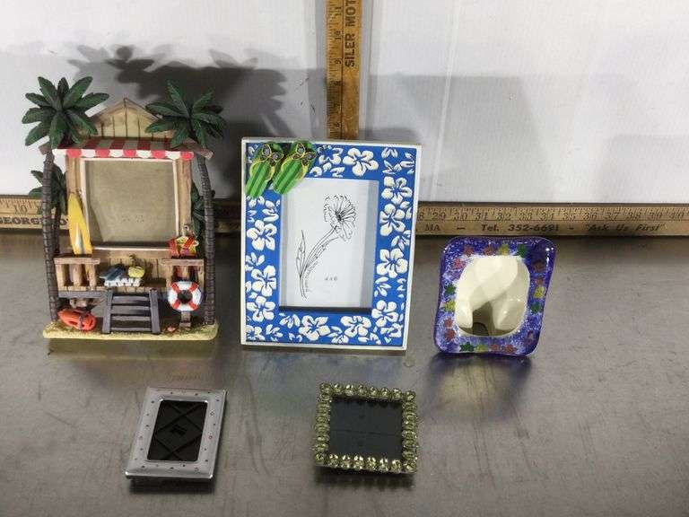 Picture Frames Sherwood Auctions