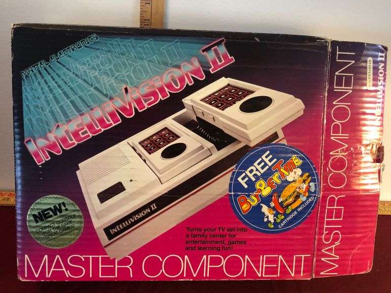 Attention Vintage Video Game Collectors!!!!  Mattel Intellivision II Master Component in Original Box circa 1982