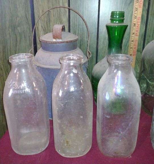 Nice Lot of Vintage Glass Milk Jugs + Bottles Sherwood Auctions