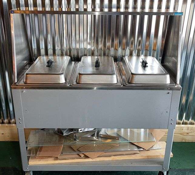 Duke Aerohot 3 Pan Waterless Food Warmer & Sneeze Gaurds 51.5 tall, 44