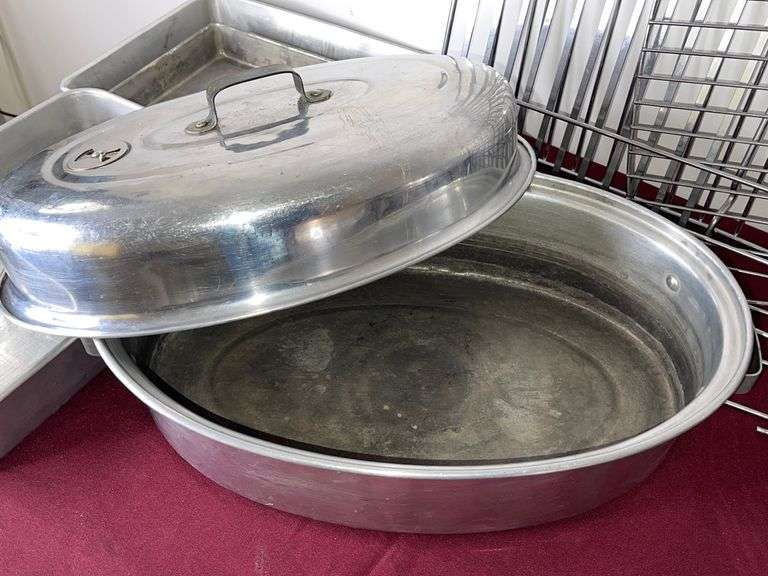 Wear Ever Hallite Aluminum 5.5 Qt Pot, Aluminum Roaster, Maid of Honor