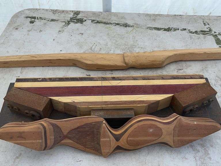 Take Down Recurve Riser Made w/ 5 Exotic Woods, Steel Riser Drilling