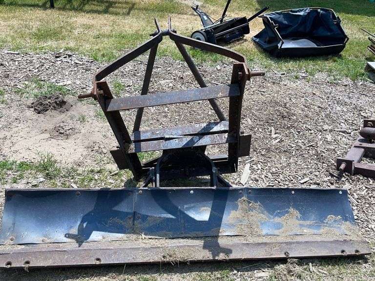 six-foot-3-point-back-blade-sherwood-auctions
