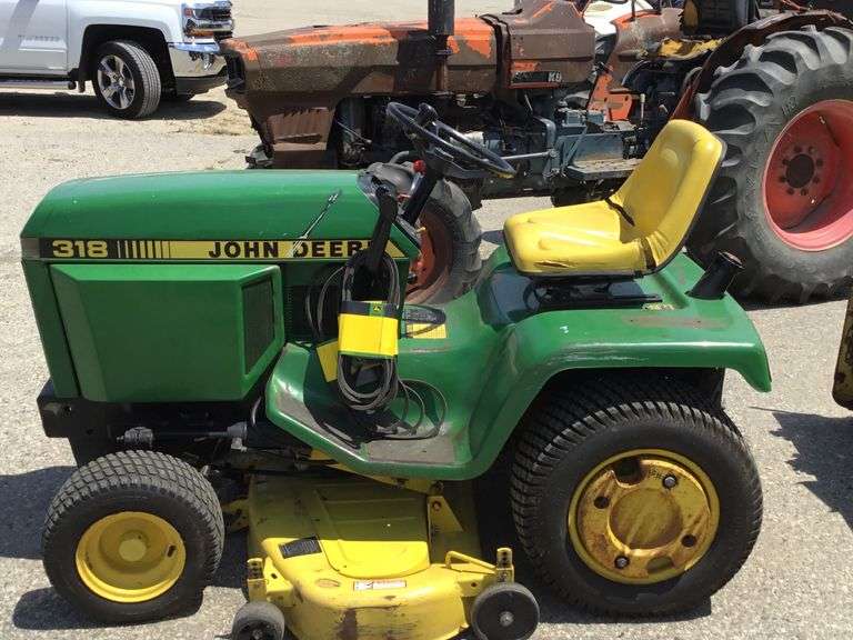 John Deere 318 Mower with Snowblower Attachment & Chains Sherwood