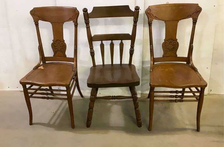 3 Wooden Kitchen Chairs Sherwood Auctions